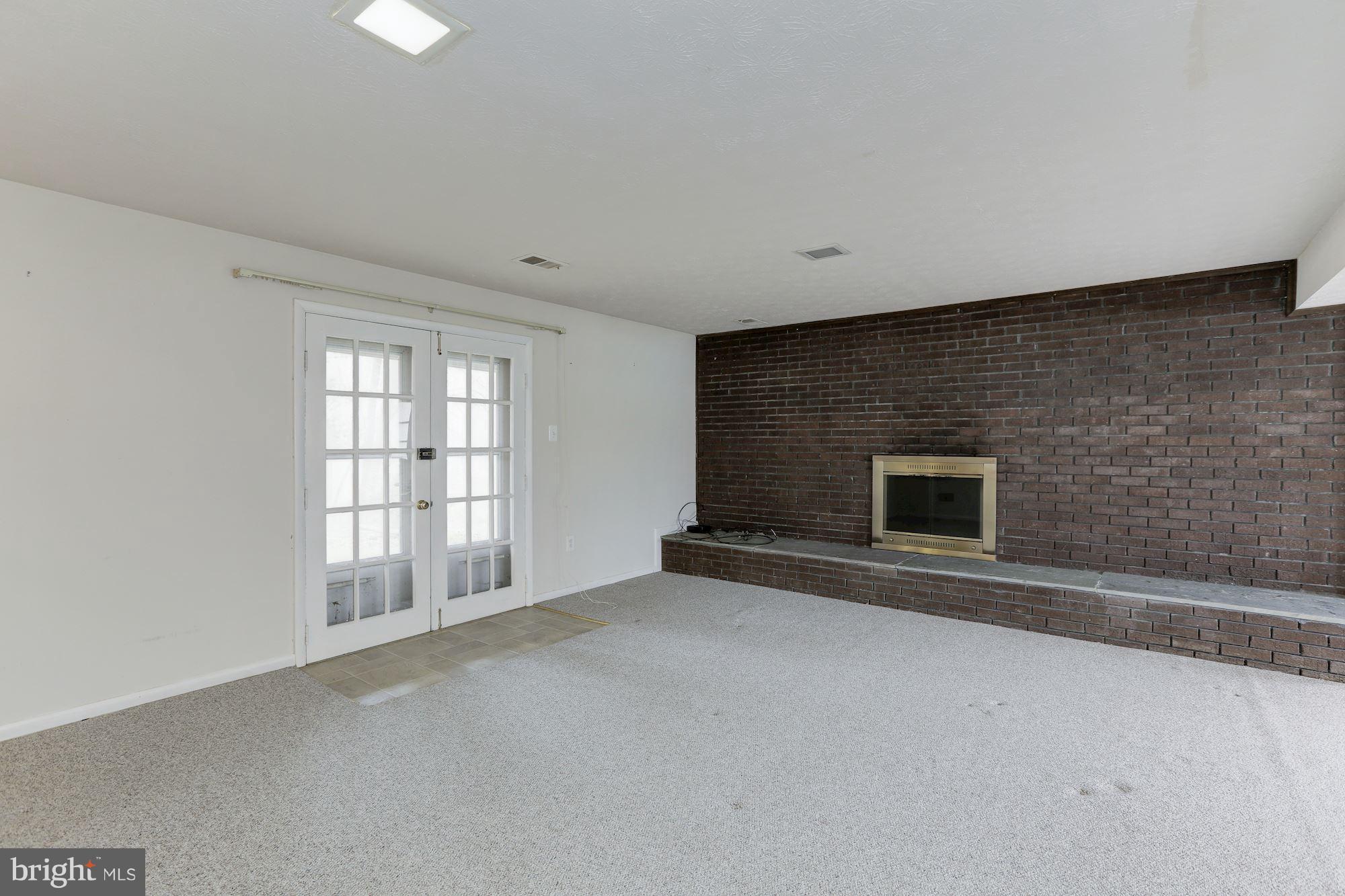 2704 Rambler Court Adelphi, MD 20783 - Photo 9 of 27 Family Room