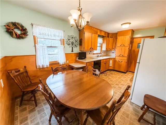 $249,000 | 93 Capitol Street, Auburn, NY 13021