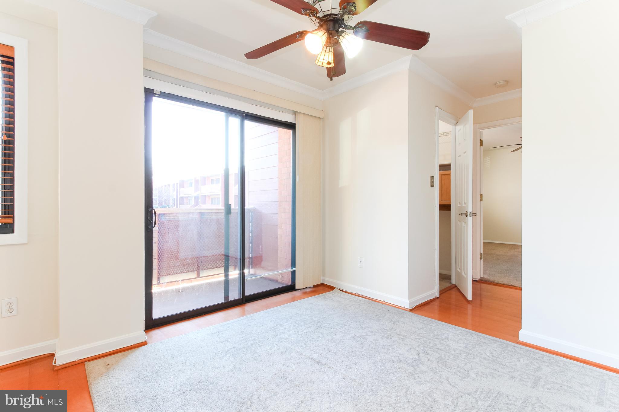 1508 South George Mason Drive, Unit 10 Arlington, VA 22204 - Photo 6 of 25 Dining Room