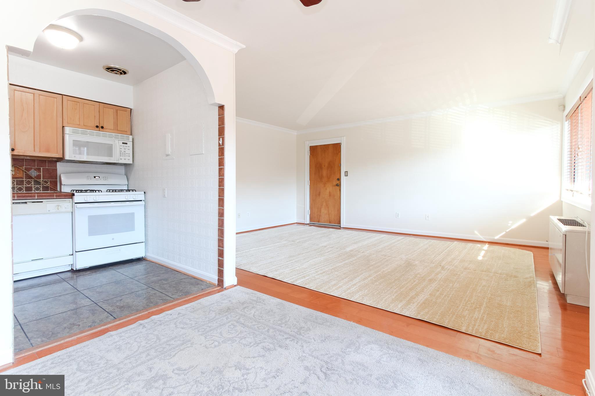 1508 South George Mason Drive, Unit 10 Arlington, VA 22204 - Photo 9 of 25 Dining Room/Living Room