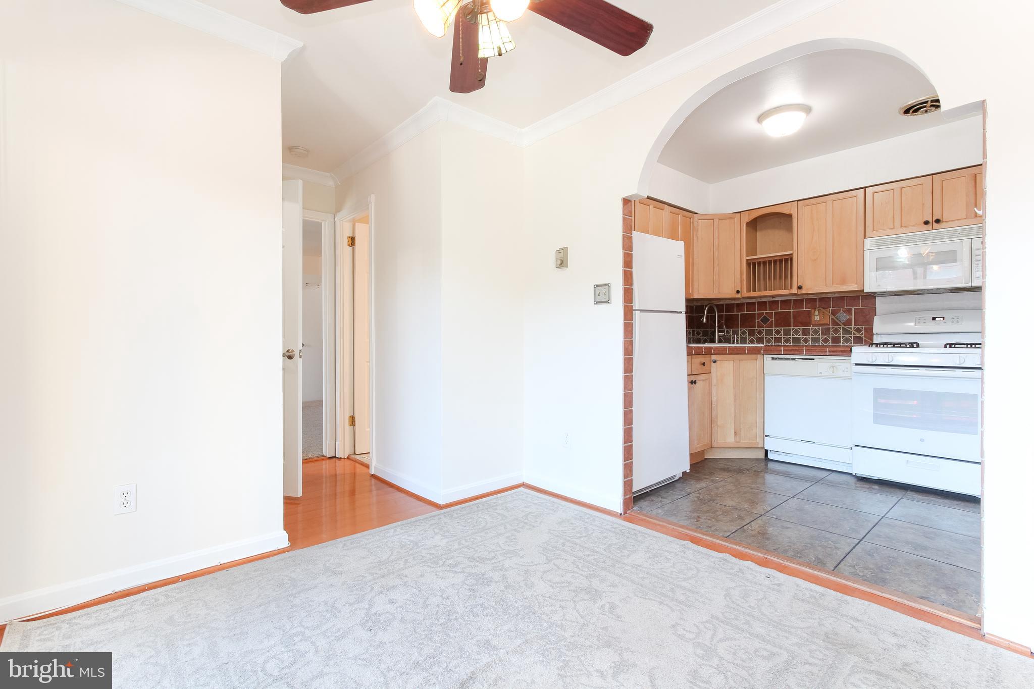 1508 South George Mason Drive, Unit 10 Arlington, VA 22204 - Photo 10 of 25 Dining Room/Kitchen