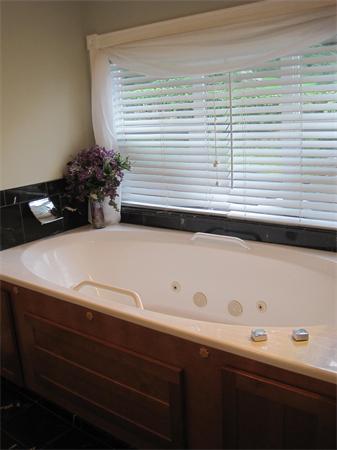 92 Pennybrook Road Lynn, MA 01905 - Photo 13 of 28 Gallery Image 13