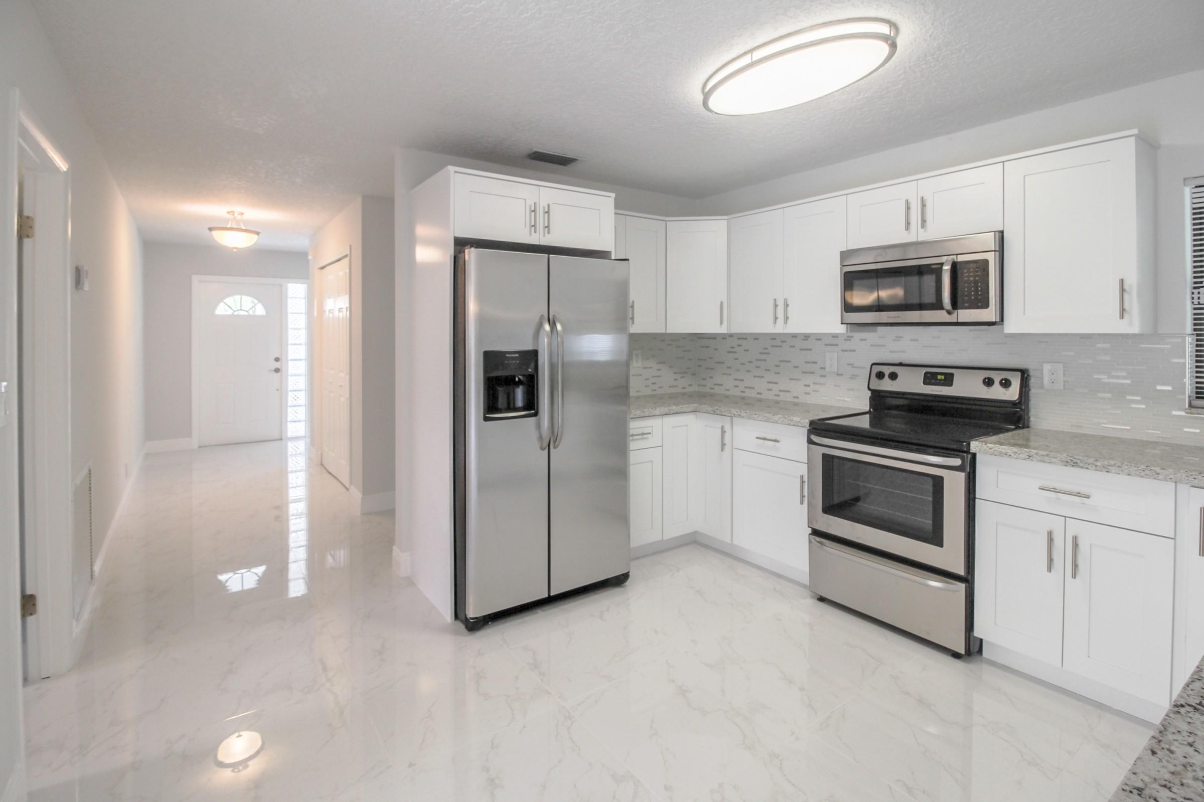4920 Northwest 3rd Terrace Boca Raton, FL 33431 - Photo 7 of 29 Kitchen 3