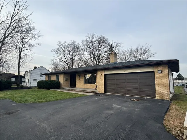 $2,350 | 1289 Creek Street, Penfield, NY 14580