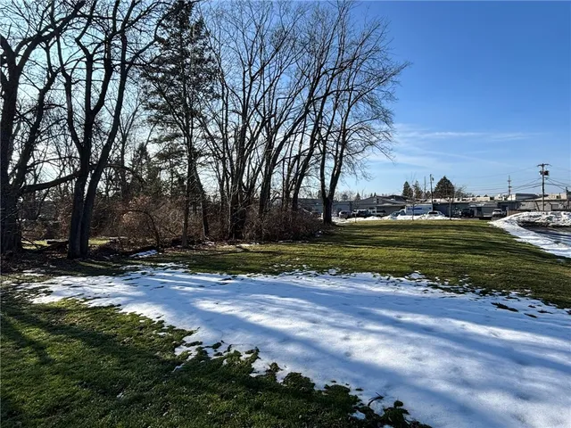 $2,350 | 1289 Creek Street, Penfield, NY 14580