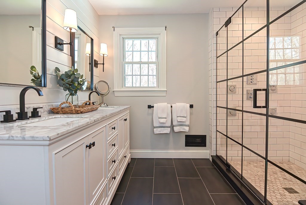 84 Prospect Street Upton, MA 01568 - Photo 23 of 42 Gallery Image 23