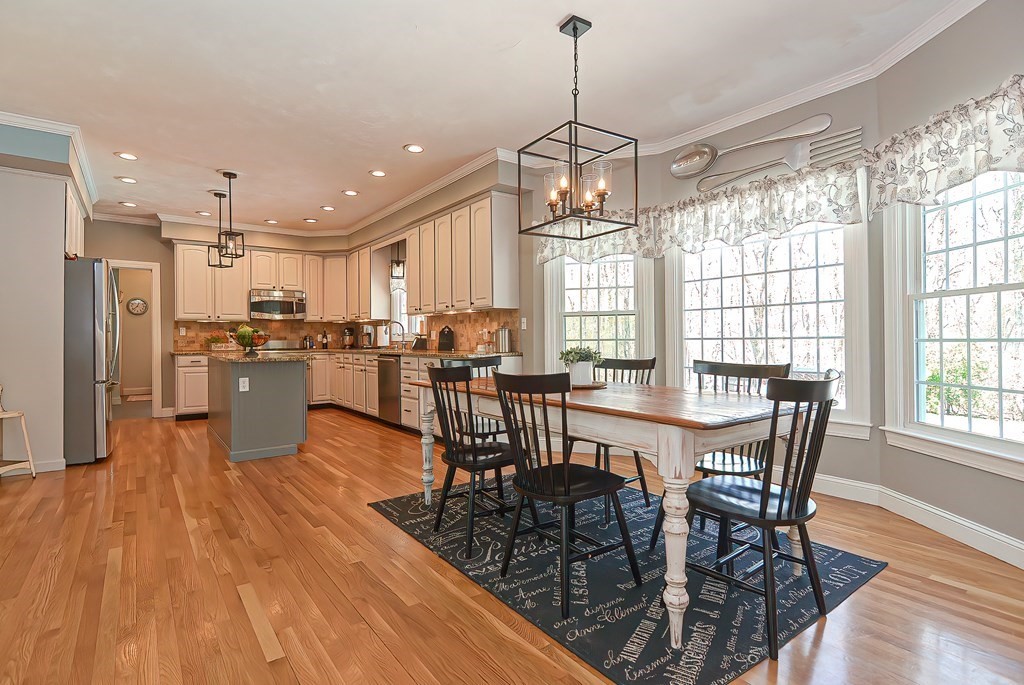 84 Prospect Street Upton, MA 01568 - Photo 8 of 42 Gallery Image 8