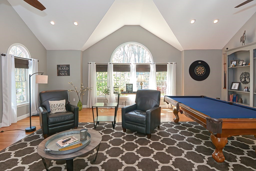 84 Prospect Street Upton, MA 01568 - Photo 10 of 42 Gallery Image 10