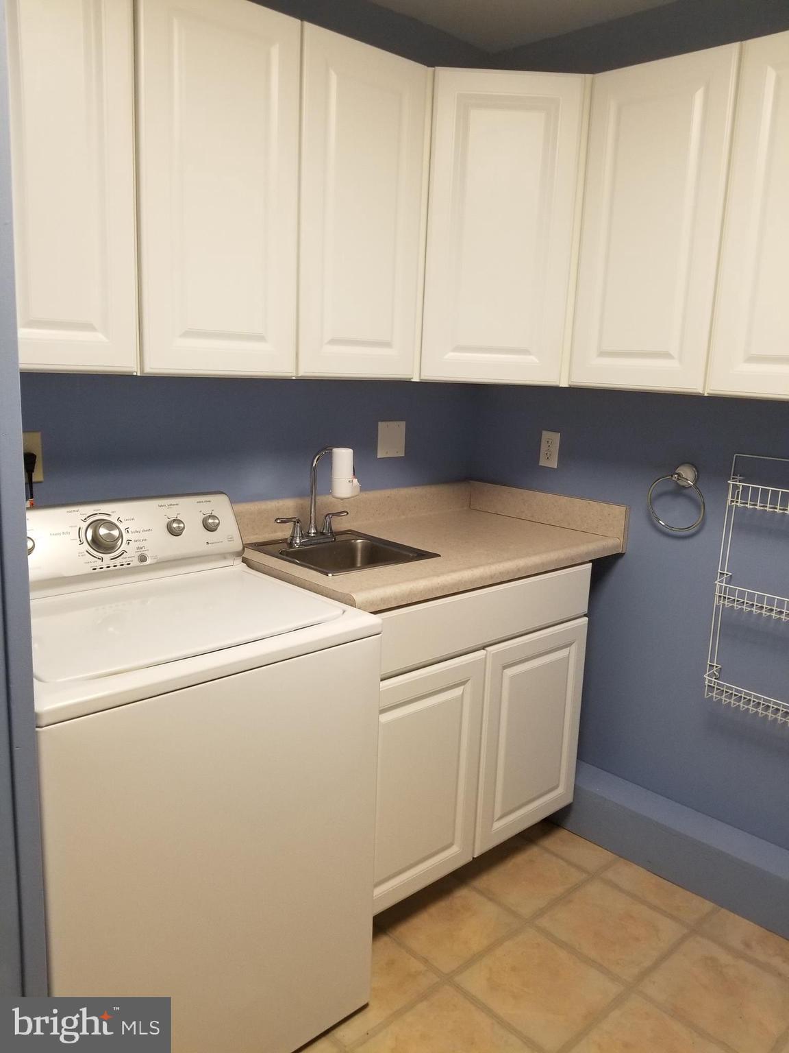 11705 Big Sandy Run Road Lusby, MD 20657 - Photo 29 of 45 Kitchenette Laundry room