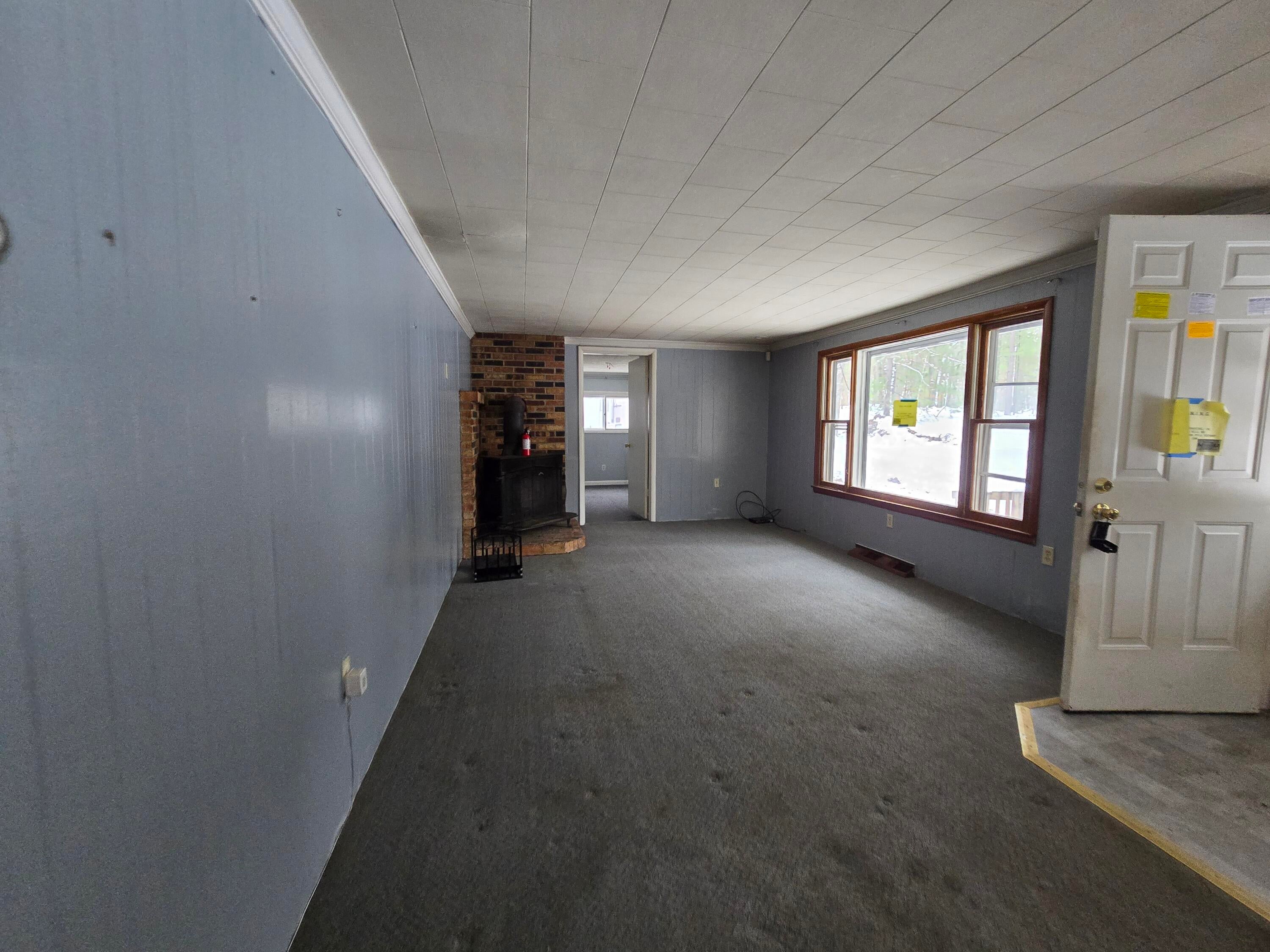 82 Forest Road Kalkaska, MI 49646 - Photo 19 of 27 Living Room