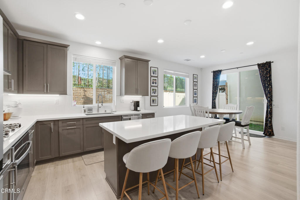 1873 Brittlebush Road Santa Paula, CA 93060 - Photo 12 of 48 Kitchen (2)