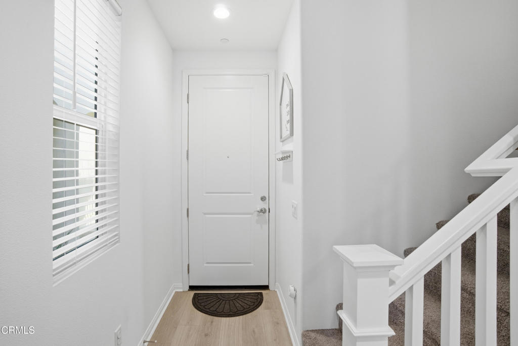 1873 Brittlebush Road Santa Paula, CA 93060 - Photo 4 of 47 Entry (1)