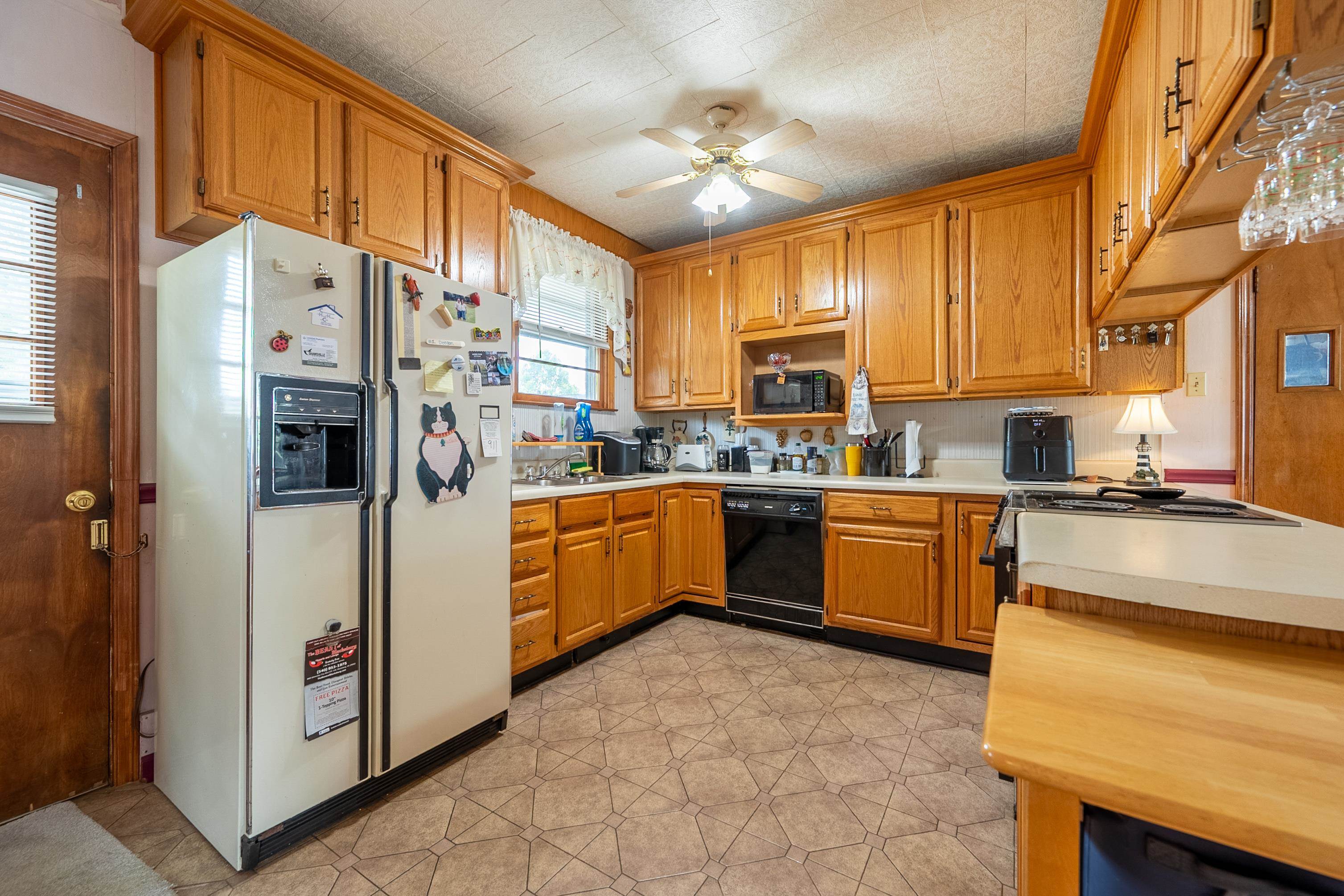 603 Ellett Road Blacksburg, VA 24060 - Photo 10 of 58 Gallery Image 10