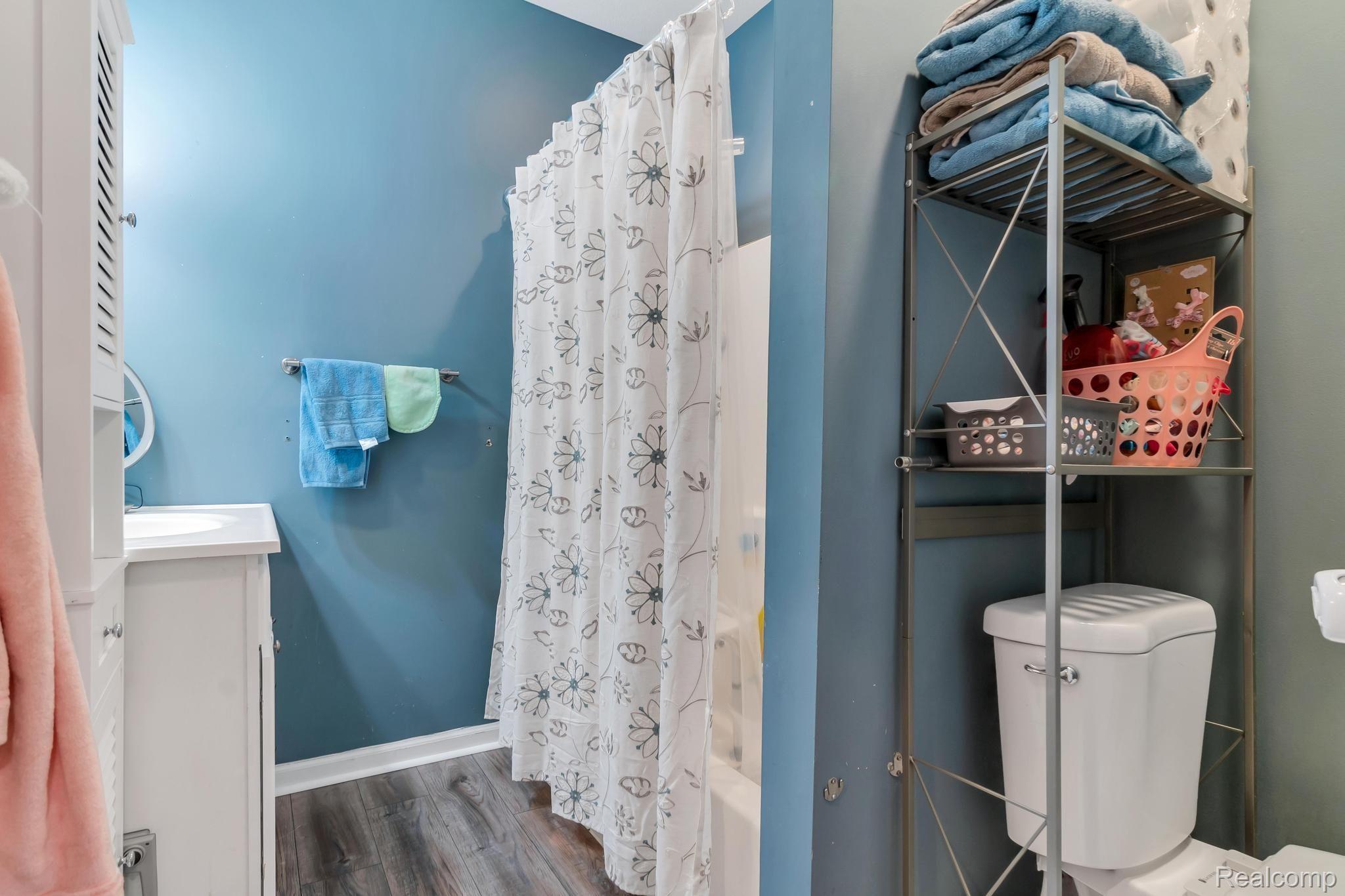 4184 Beecher Road Flint, MI 48532 - Photo 19 of 30 Gallery Image 19