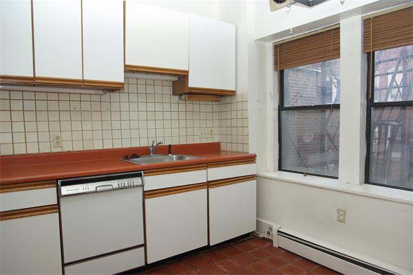 36 Hull Street, Unit 1 Boston, MA 02113 - Photo 6 of 8 Gallery Image 6