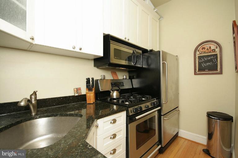 2017 Kalorama Road Northwest, Unit 2 Washington, DC 20009 - Photo 15 of 22 Kitchen