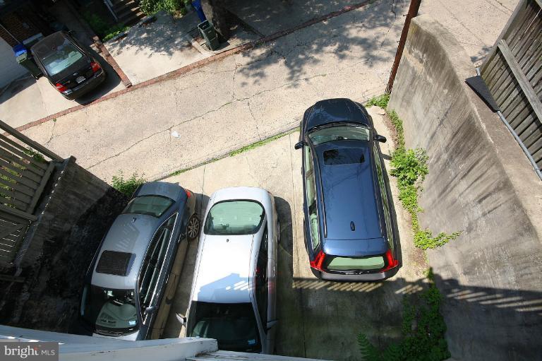 2017 Kalorama Road Northwest, Unit 2 Washington, DC 20009 - Photo 18 of 22 Parking Area