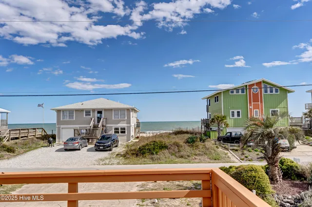 $2,250 | 1013 North Shore Drive, Surf City, NC 28445