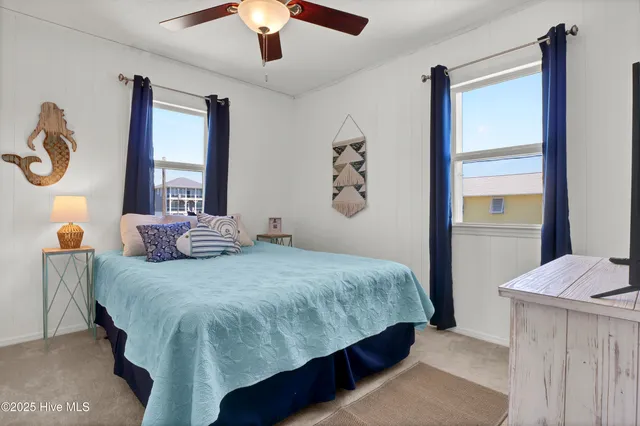 $2,250 | 1013 North Shore Drive, Surf City, NC 28445