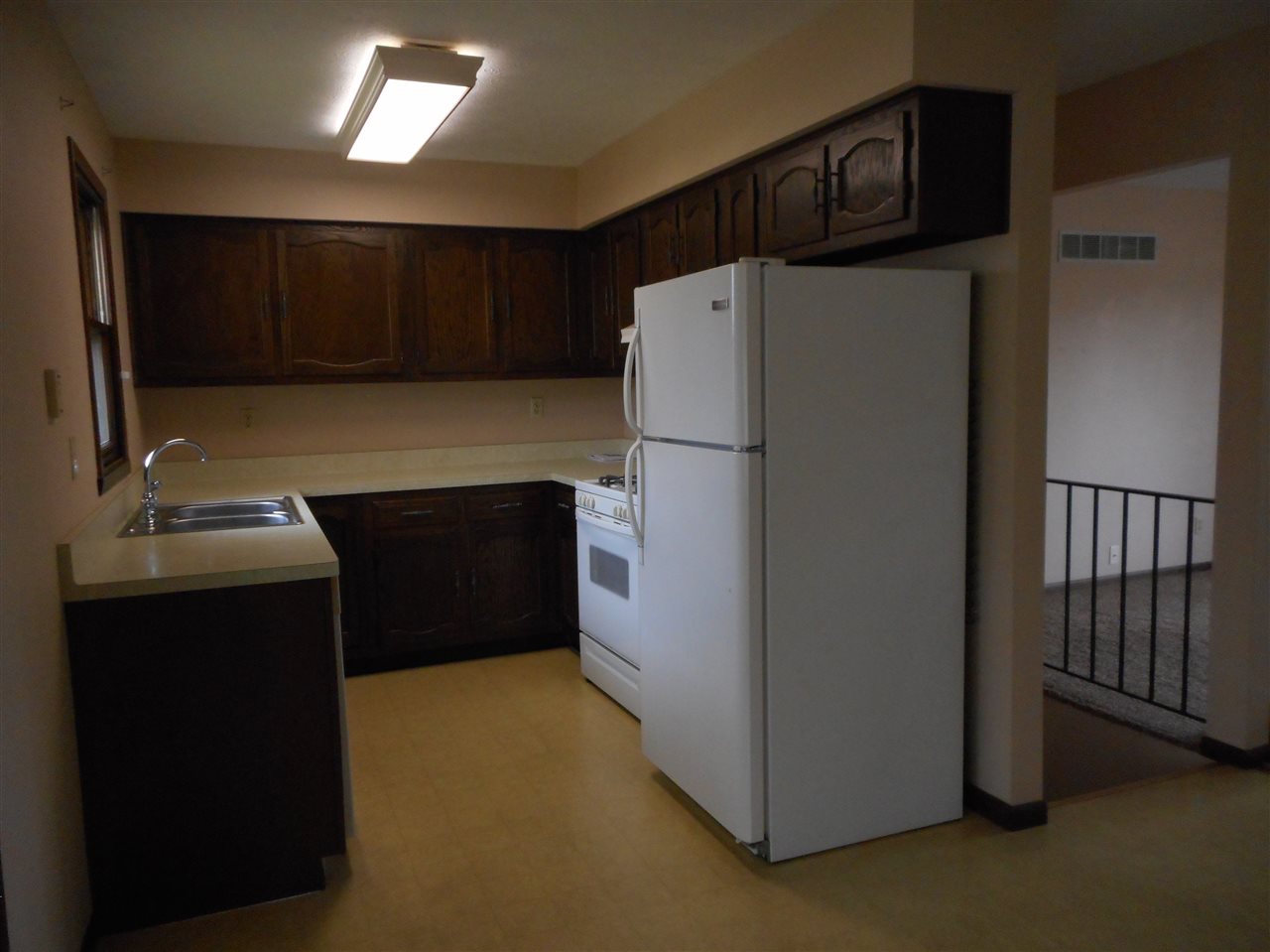 4267 Valerie Road Roscoe, IL 61073 - Photo 7 of 22 Gallery Image 7