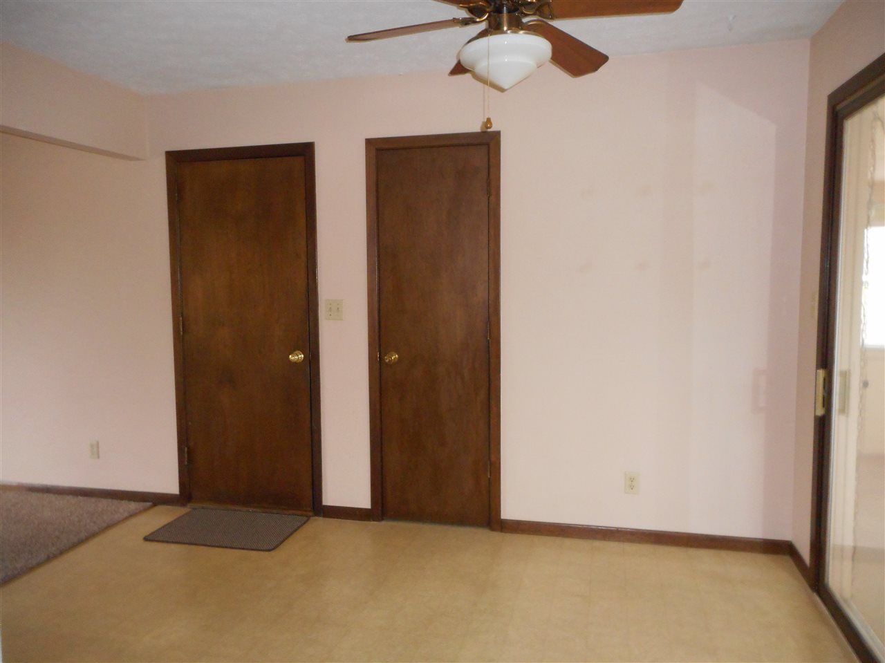 4267 Valerie Road Roscoe, IL 61073 - Photo 8 of 22 Gallery Image 8