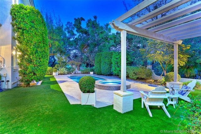 $2,700,000 | 1161 Tiara Court, Coral Gables, FL 33134