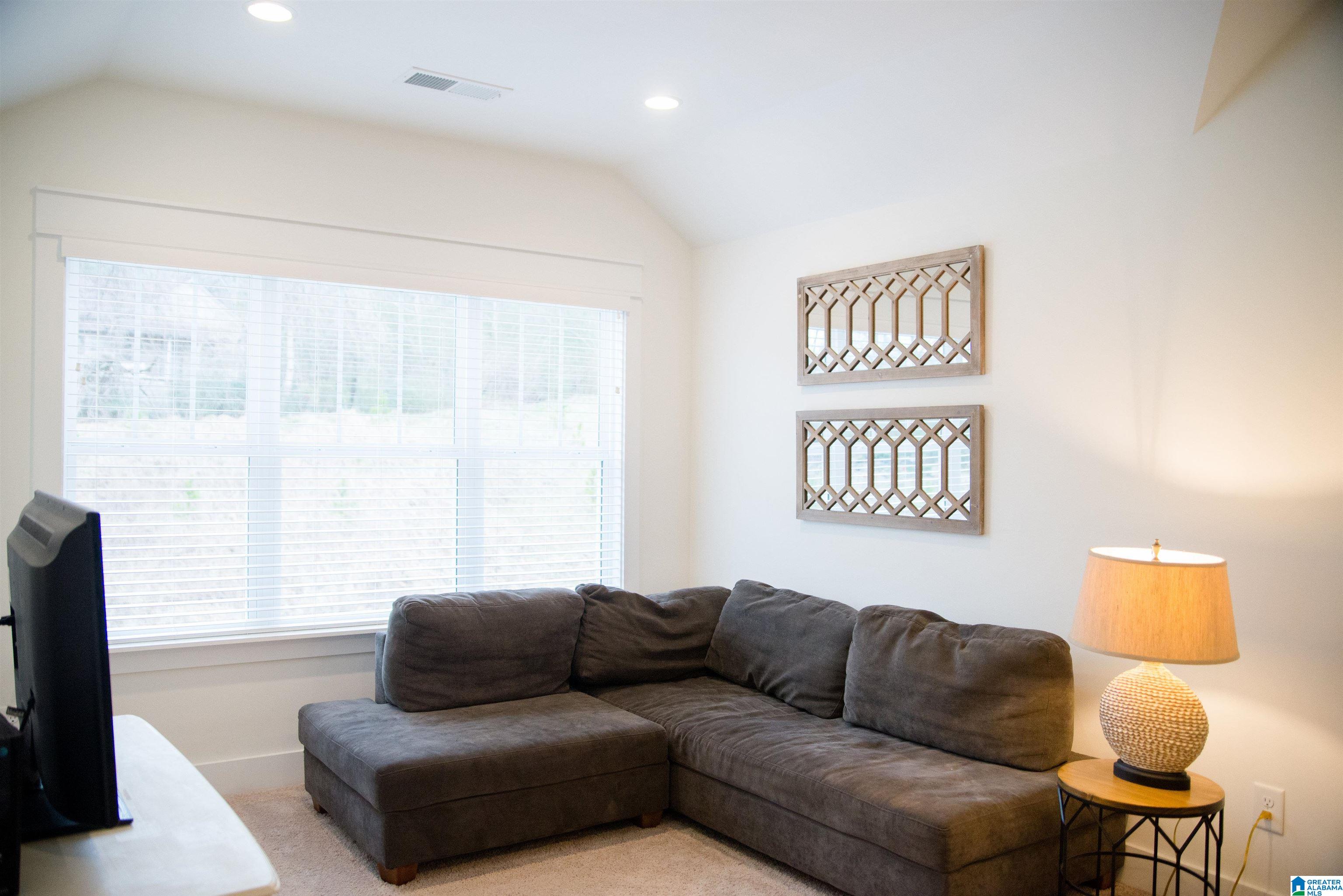 2724 Village Lane Birmingham, AL 35211 - Photo 16 of 26