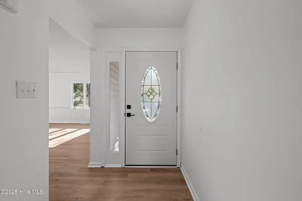 $320,000 | 309 Channel Run Drive, New Bern, NC 28562