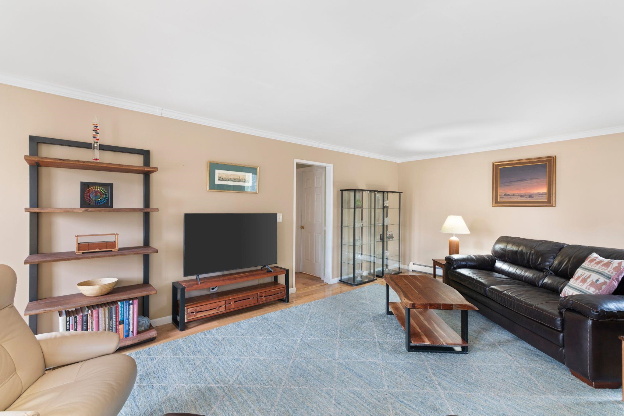 143 Hillwinds Road Brattleboro, VT 05301 - Photo 12 of 46 Gallery Image 12