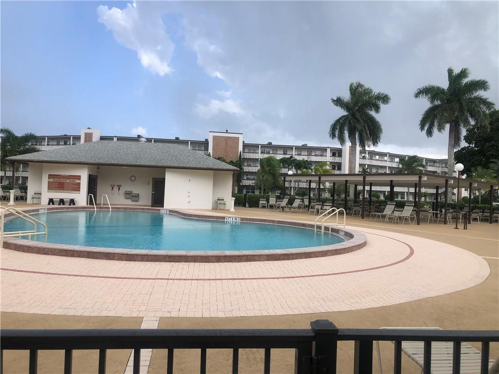 1024 Hythe B, Unit 1024 Boca Raton, FL 33434 - Photo 25 of 41 Photo 25