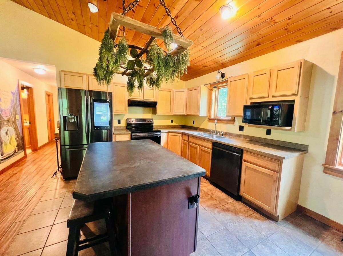 1032 Bonnieview Road Wilmington, NY 12997 - Photo 8 of 49