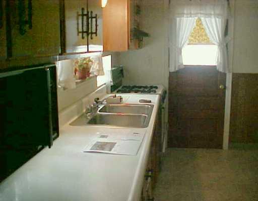 1161 Ridge Road Ambridge, PA 15003 - Photo 2 of 6 Gallery Image 2