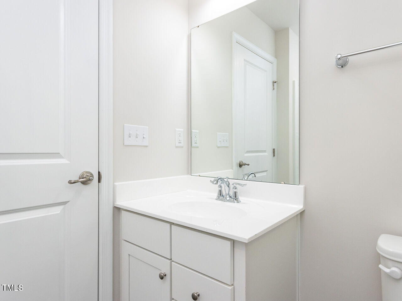 1384 Channing Park Circle Cary, NC 27519 - Photo 19 of 33 022-1280x960-bathroom