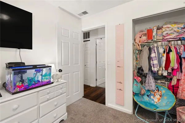 $199,900 | 2924 Linda Drive, New Albany, IN 47150