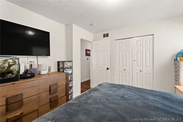 $199,900 | 2924 Linda Drive, New Albany, IN 47150