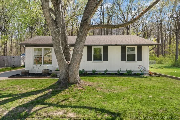 $199,900 | 2924 Linda Drive, New Albany, IN 47150