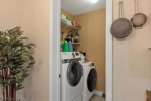 $5,500 | 3510 54th Drive West, Unit 103, Bradenton, FL 34210