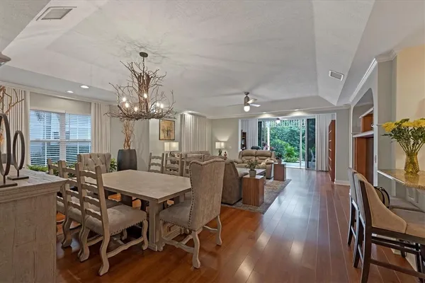 $5,500 | 3510 54th Drive West, Unit 103, Bradenton, FL 34210