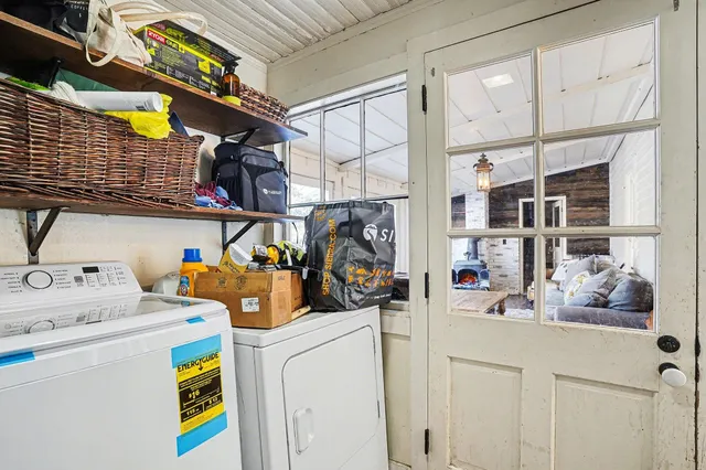 $349,900 | 4819 Leonard Street, Coopersville, MI 49404