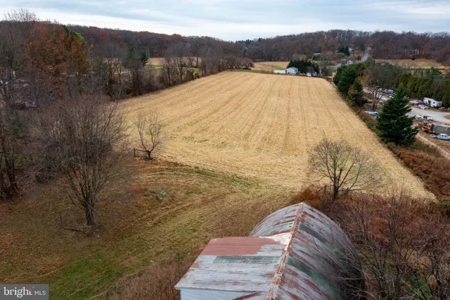 a view of balcony with mountain view