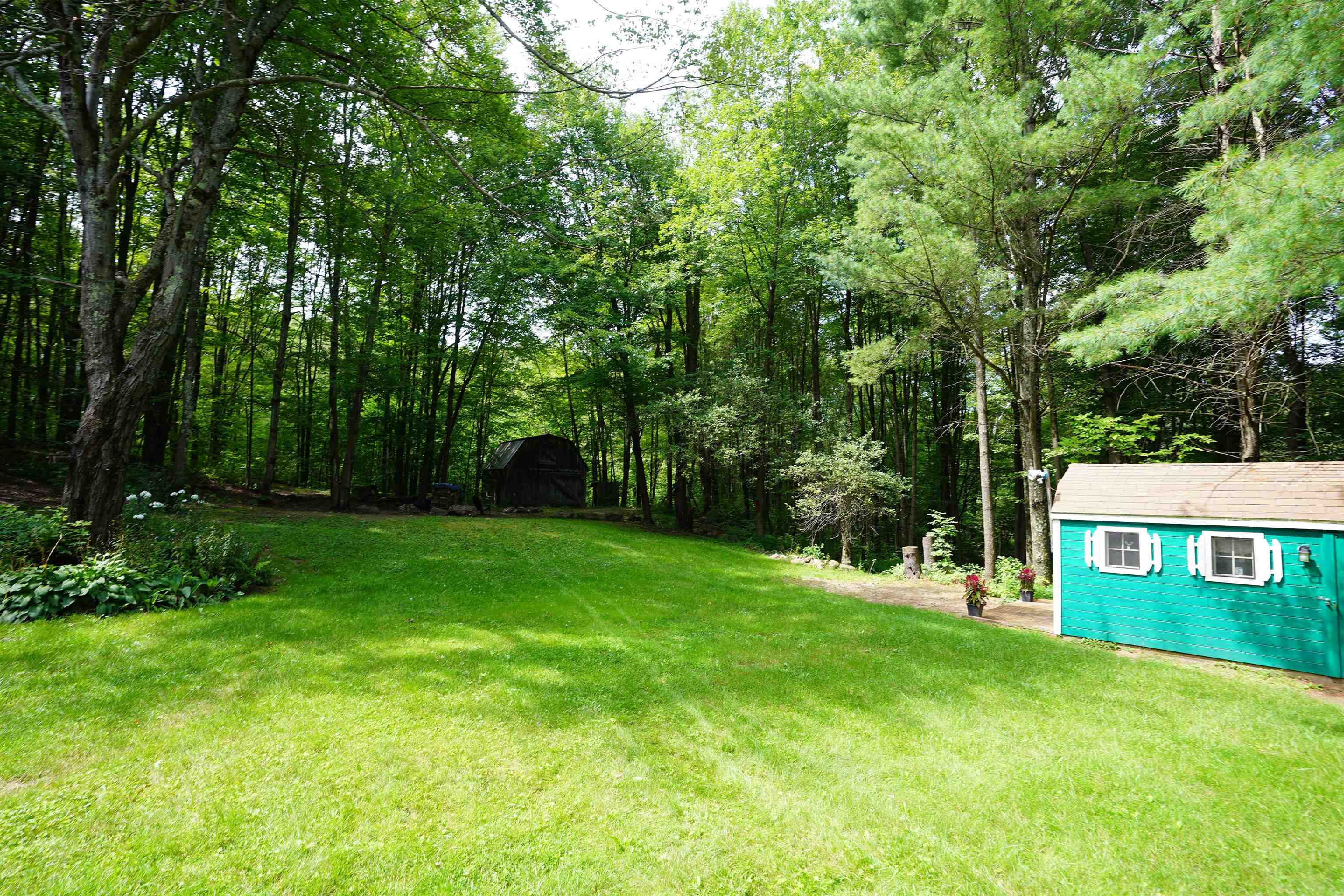 2045 N Road Hinesburg, VT 05461 - Photo 23 of 33