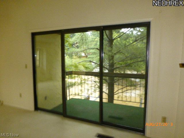 613 Hampton Ridge Drive Akron, OH 44313 - Photo 9 of 9 Gallery Image 9