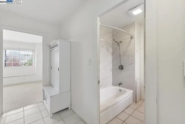 $1,240,000 | 2138 19th Avenue, Oakland, CA 94606