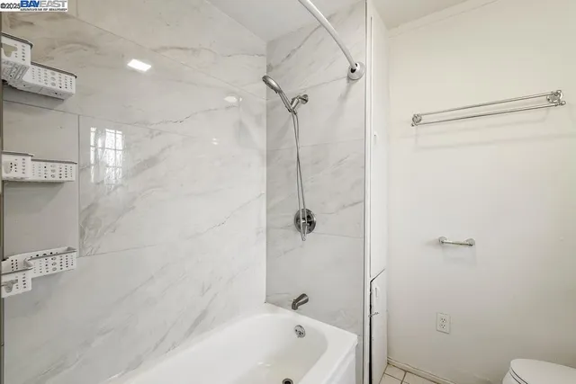 $1,240,000 | 2138 19th Avenue, Oakland, CA 94606