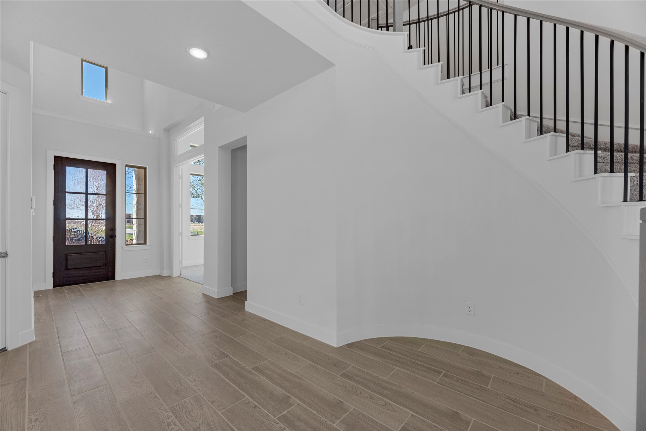 16407 Cat Court Conroe, TX 77302 - Photo 16 of 28 Representative image. Features, selections and colors may vary.