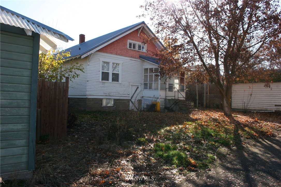 306 West 5th Avenue Ritzville, WA 99169 - Photo 2 of 15