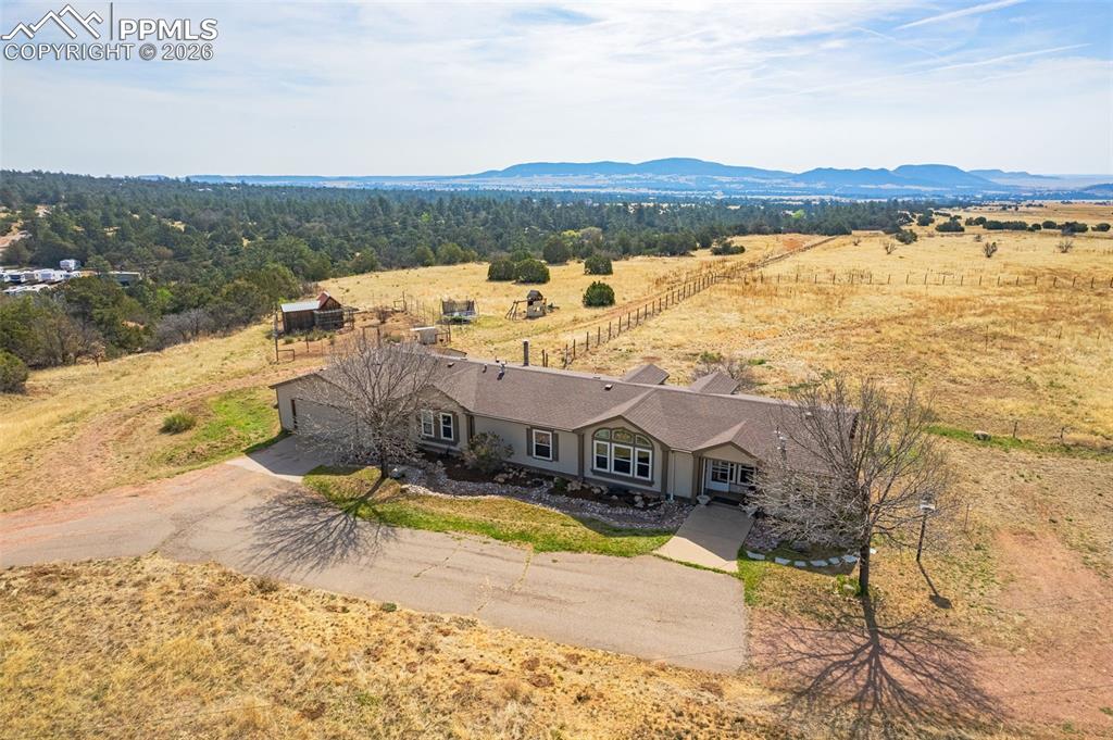2084 Barrett Road Colorado Springs, CO 80926 - Photo 2 of 47