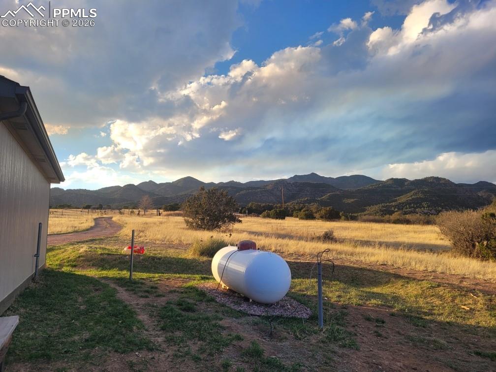 2084 Barrett Road Colorado Springs, CO 80926 - Photo 4 of 4