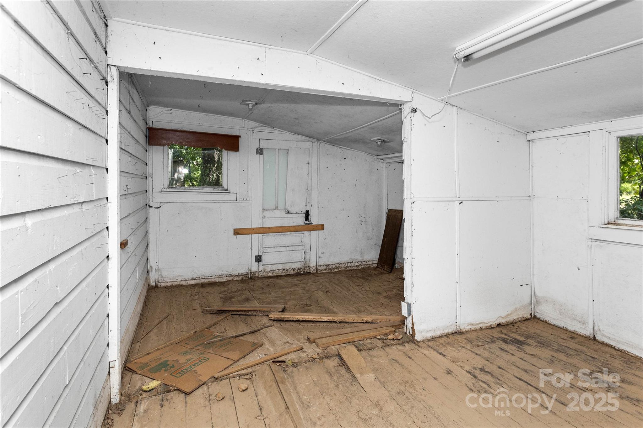 9521 Cruso Road Canton, NC 28716 - Photo 42 of 46