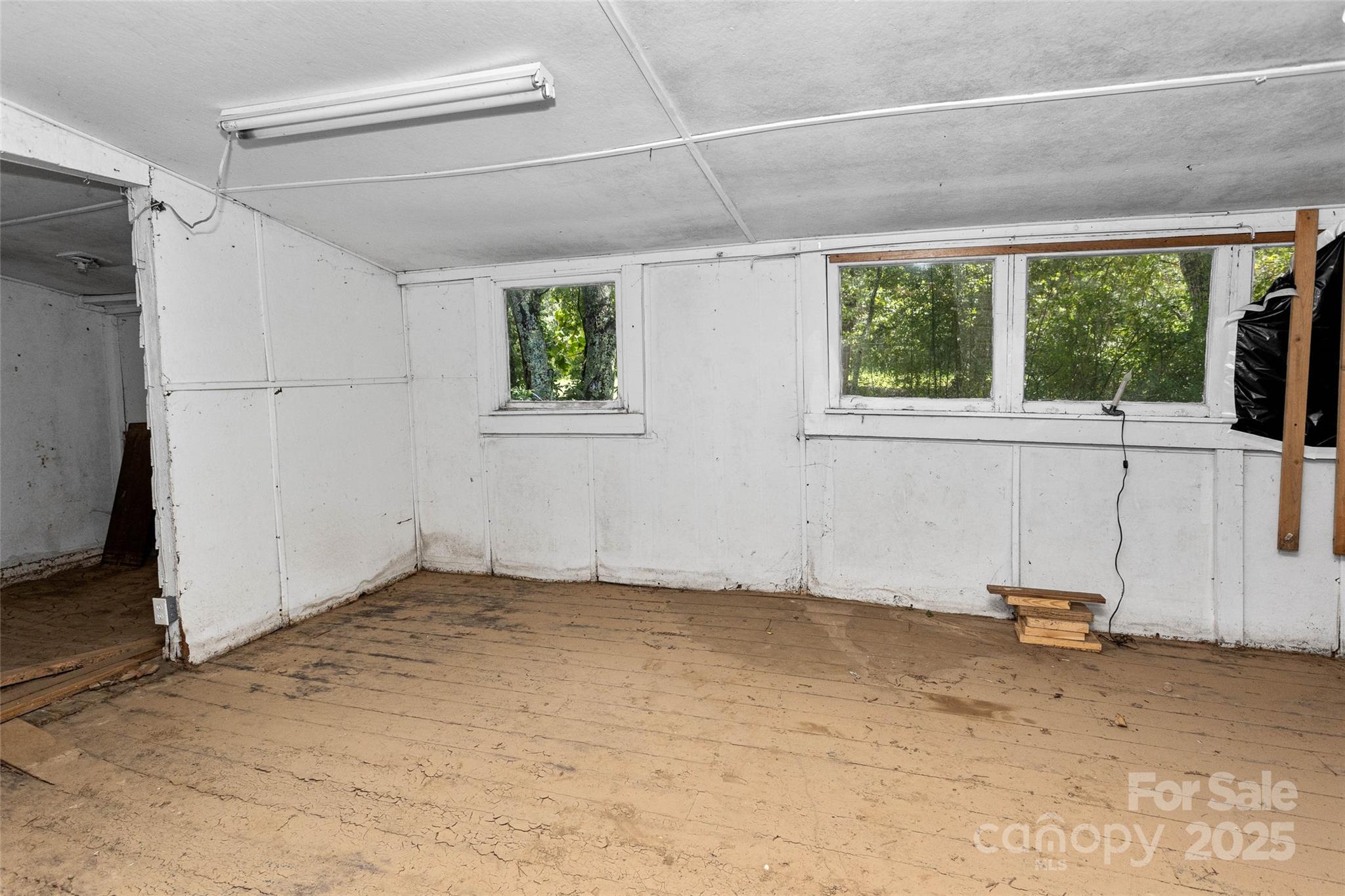 9521 Cruso Road Canton, NC 28716 - Photo 43 of 46